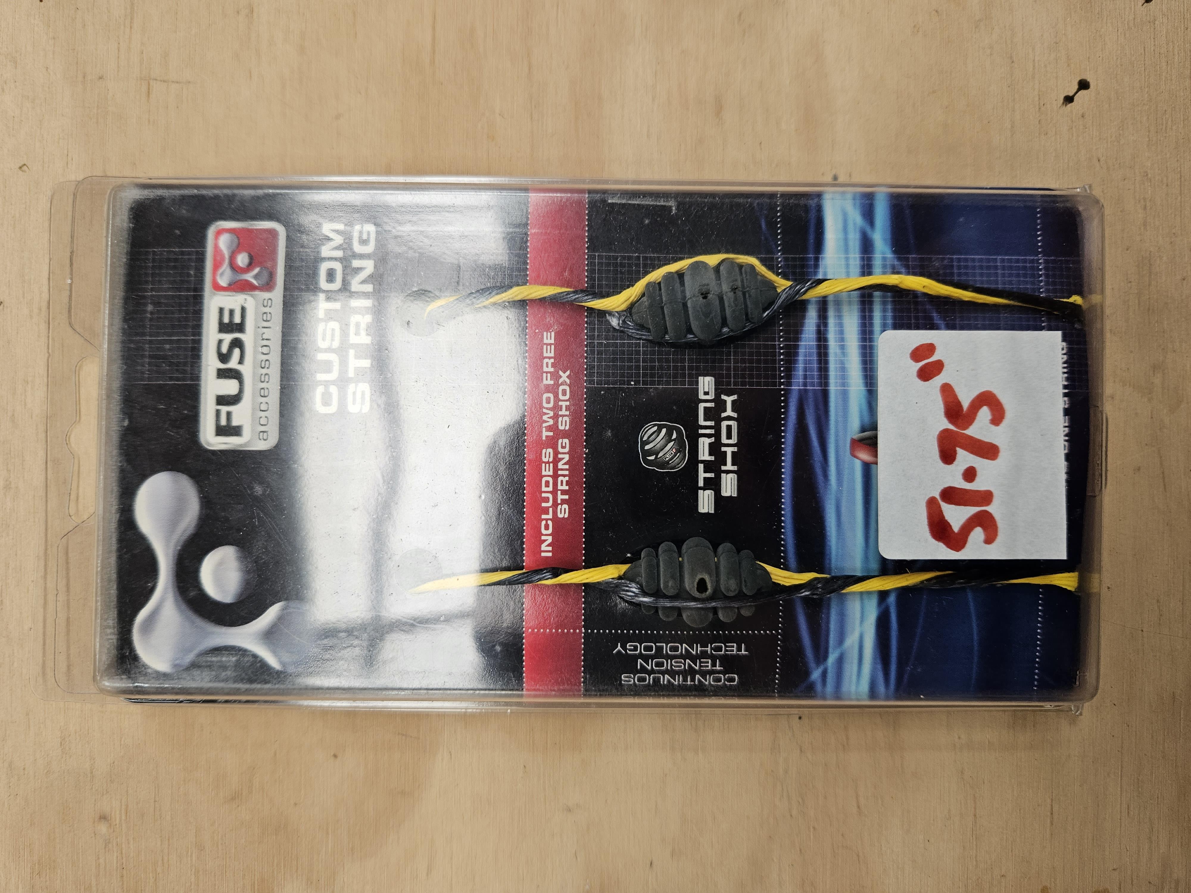 Hoyt FUSE FYBC strings with dampeners